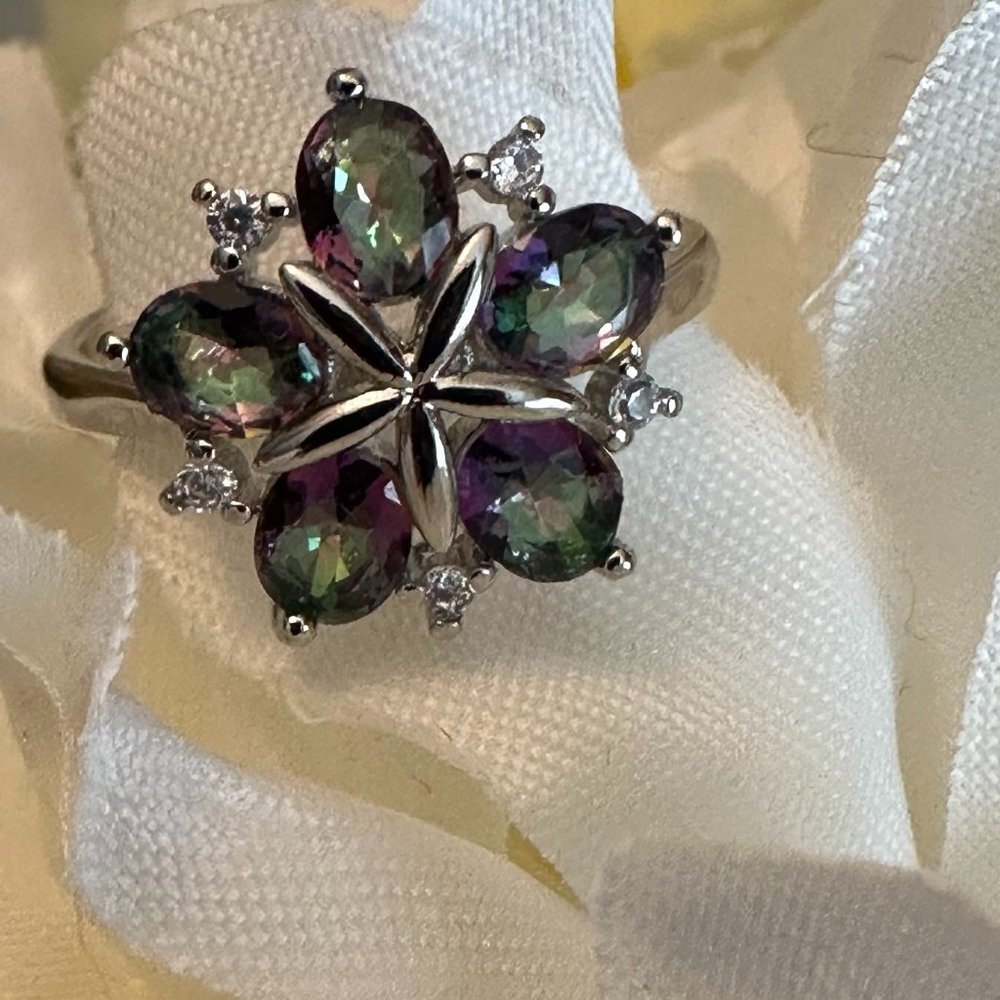 Mystic Topaz Star Ring with Five Stones and Six CZs - .925 Silver - Size 8.25